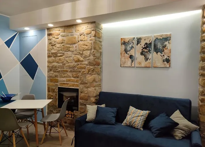 La Petite Maison